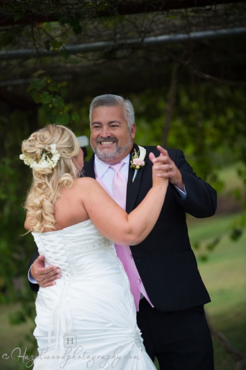 tree-house-vineyard-monroe-weddings