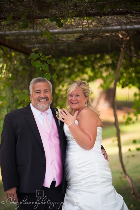 tree-house-vineyard-monroe-weddings