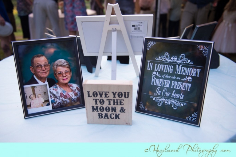 loved-ones-table-wedding