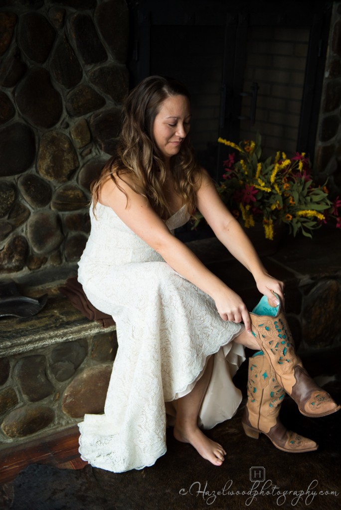 wedding-dress-cowboy-boots